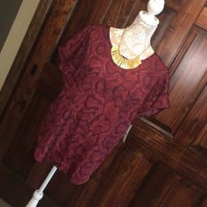 NWT BLOUSE SNAKE SKIN 🐍
